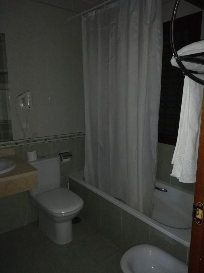 Apartamentos Don Juan Манилва Экстерьер фото
